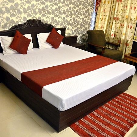 Hotel City Paradise Chandīgarh Buitenkant foto